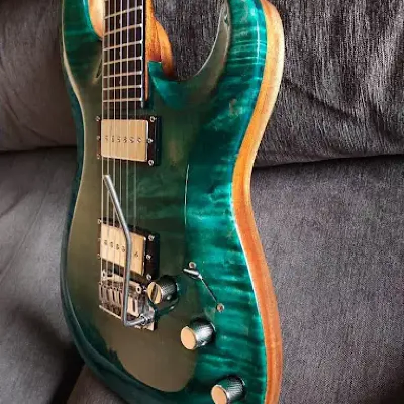 slider-guitarra-6-home-ness-guitars-and-basses
